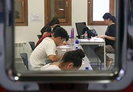 Castilla y León convoca las becas para alumnos de Bachillerato, FP y enseñanzas artísticas