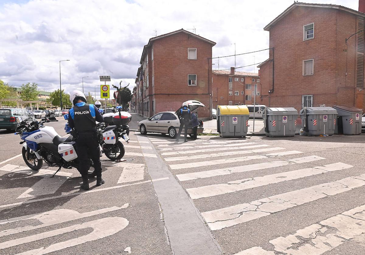 Vigilancia policial en el barrio de Las Viudas, en Las Delicias.