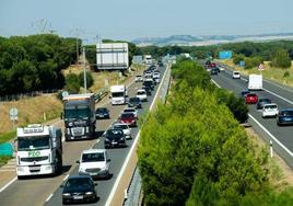 Autovía A-62 a su paso por la provincia de Valladolid, en una imagen de archivo.