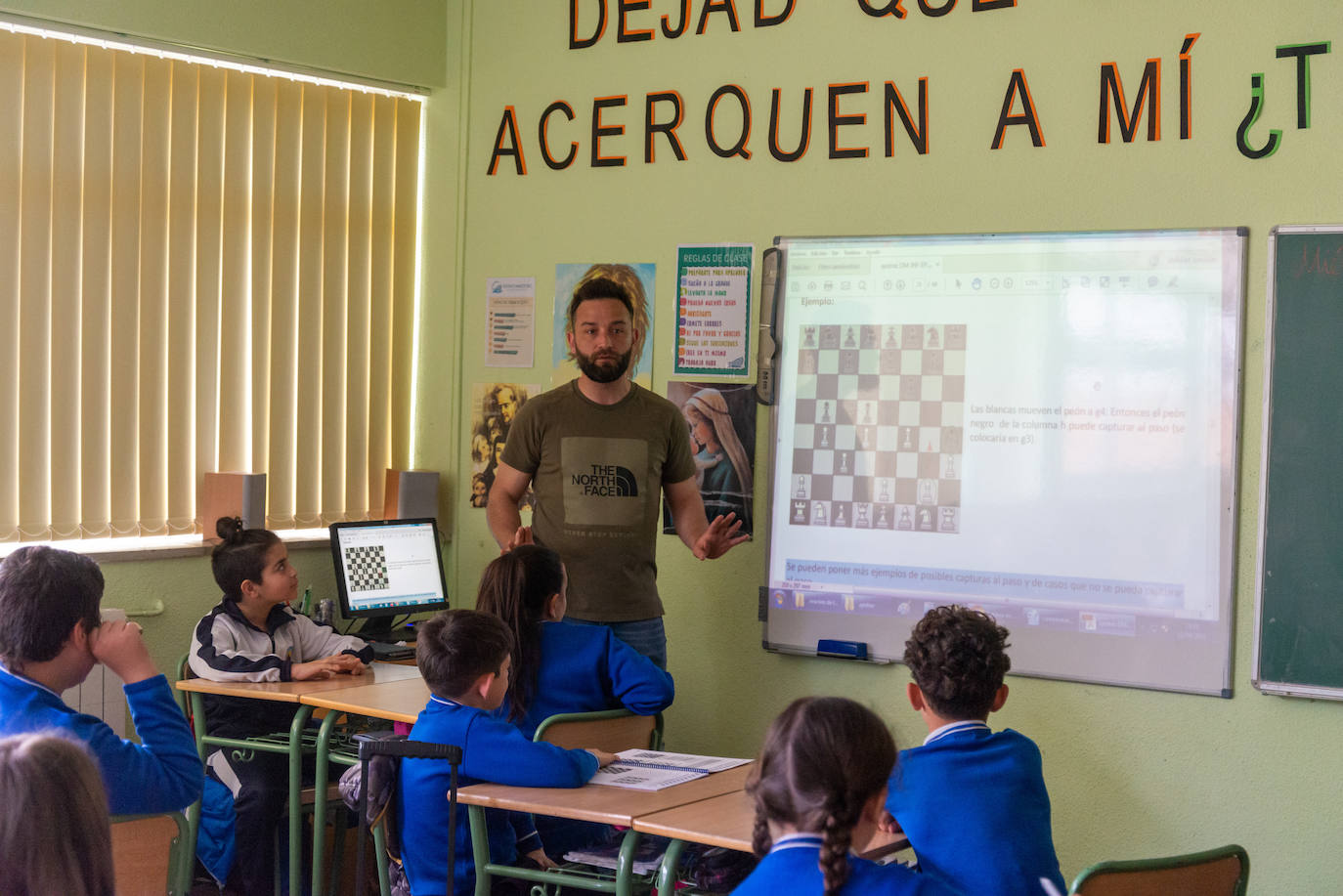 El colegio Divino Maestro es un tablero de ajedrez