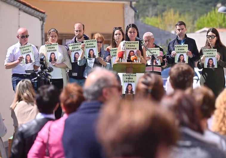 Acto para pedir justicia por la joven fallecida en la localidad de Traspinedo.