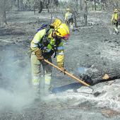 El dispositivo contra incendios forestales vive con tensión los retrasos en los contratos