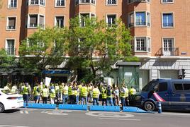 Manifestación de criadores de pollos llevada a cabo este mares en Madrid.