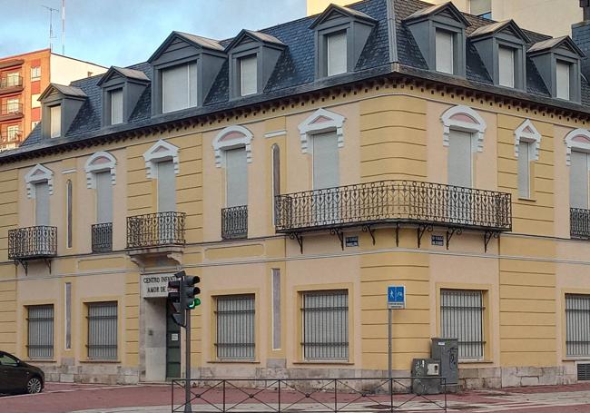 Casa de Cazenave, hoy integrada en el colegio Amor de Dios.