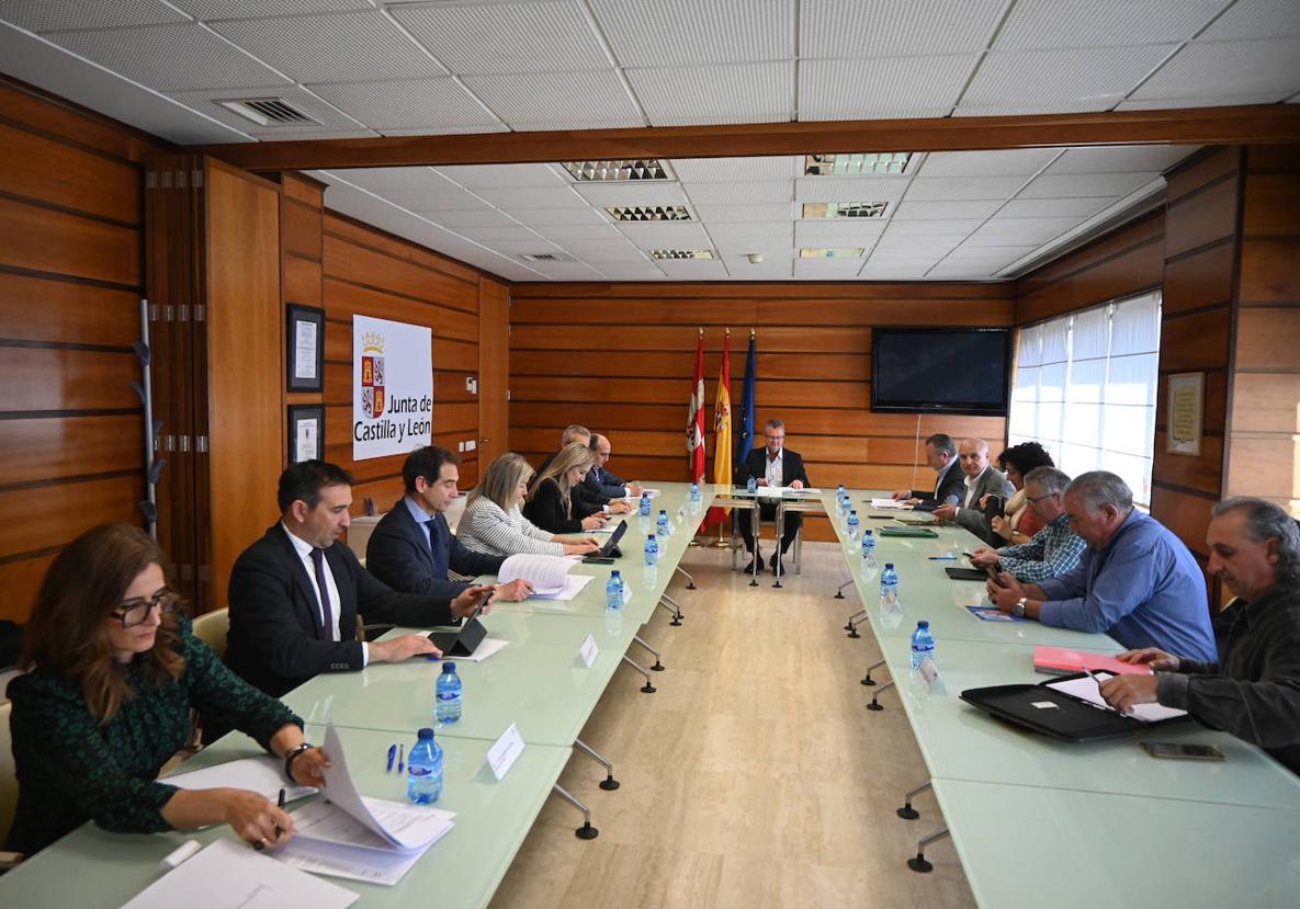 Constitución del Consejo Agrario de Castilla y León, hoy en Valladolid.