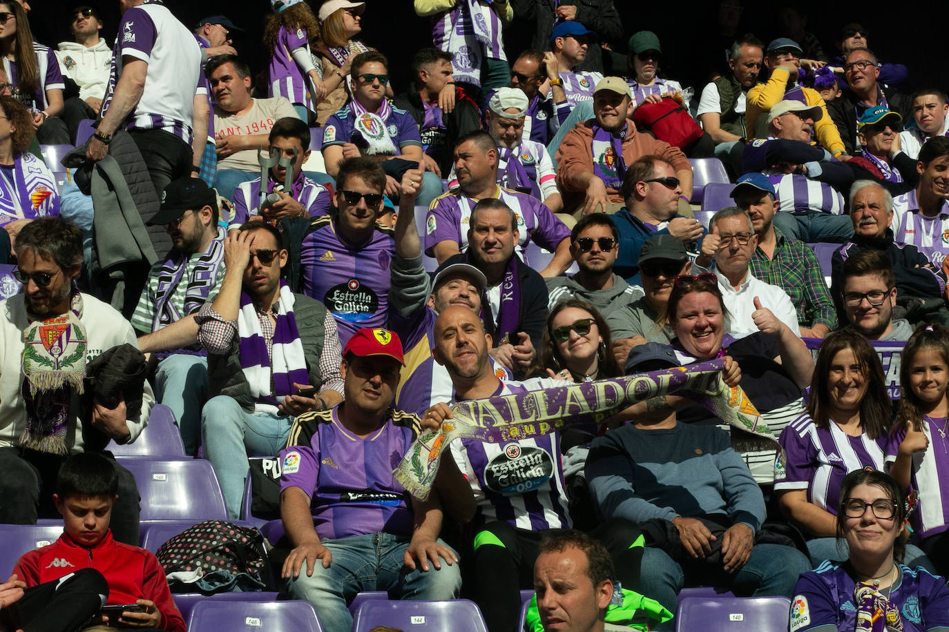 Búscate en la grada del José Zorrilla (3/6)