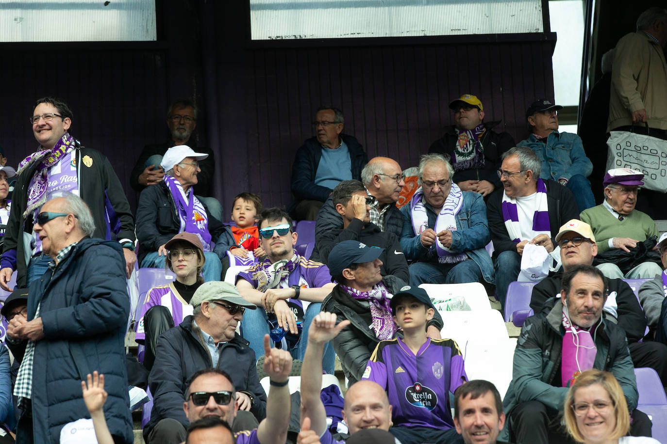 Búscate en la grada del José Zorrilla (4/6)