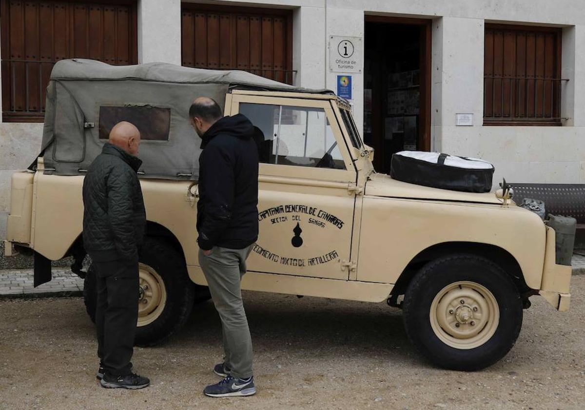 Concentración de Land Rover Santana en Peñafiel (Valladolid)