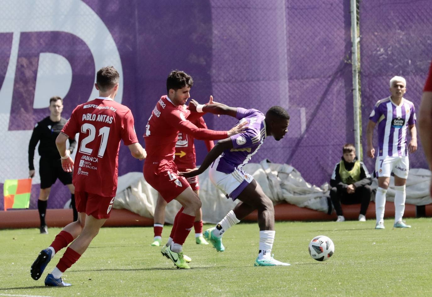 Real Valladolid Promesas 2-2 SD Compostela