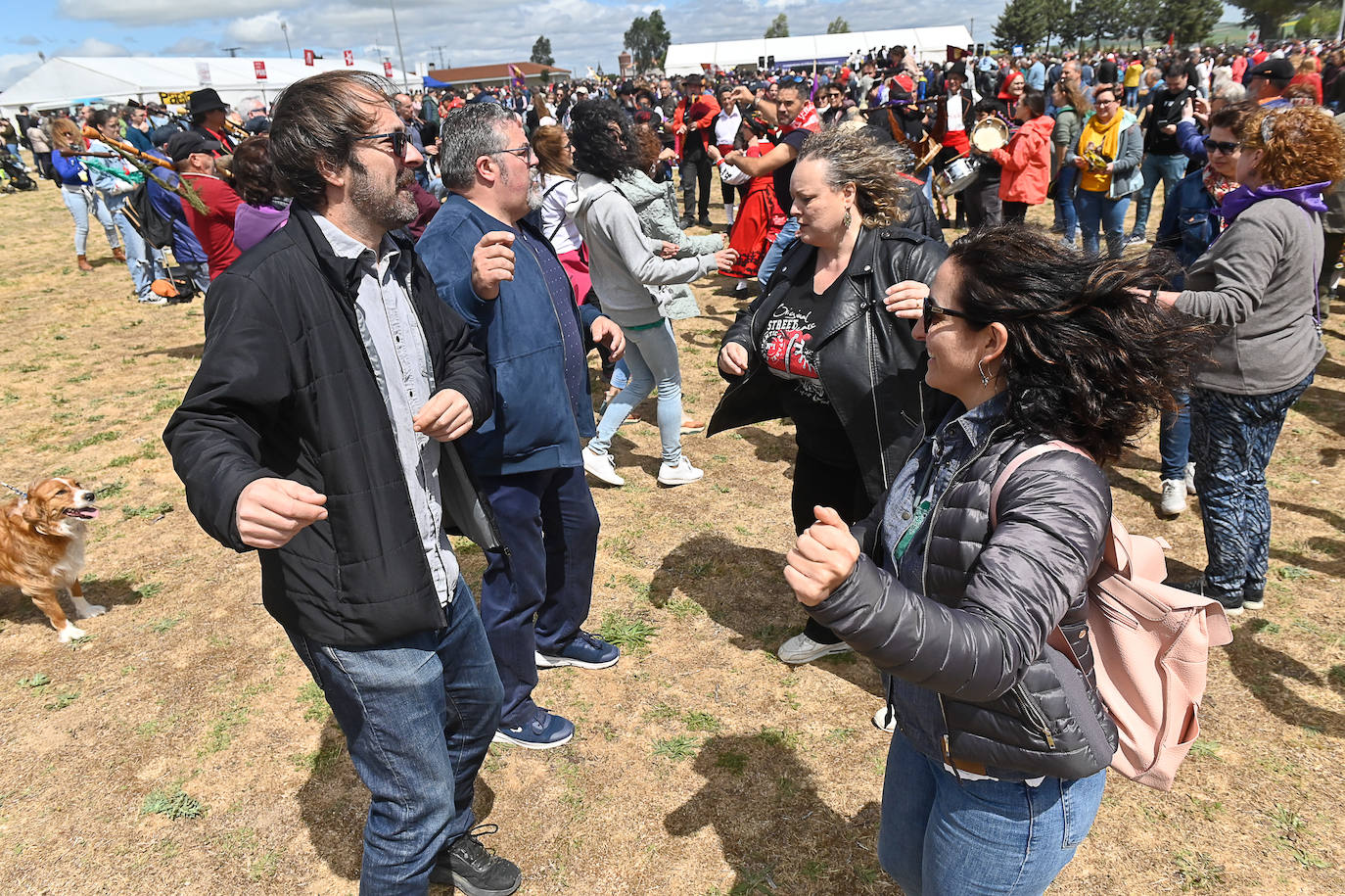 Villalar disfruta de los festejos por el Día de la comunidad