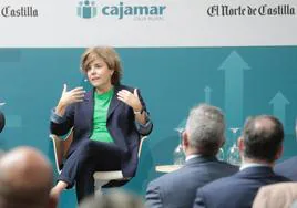 Soraya Sáenz de Santamaría, durante su intervención en el Foro de Liderazgo de El Norte de Castilla y Cajamar Caja Rural en Valladolid.