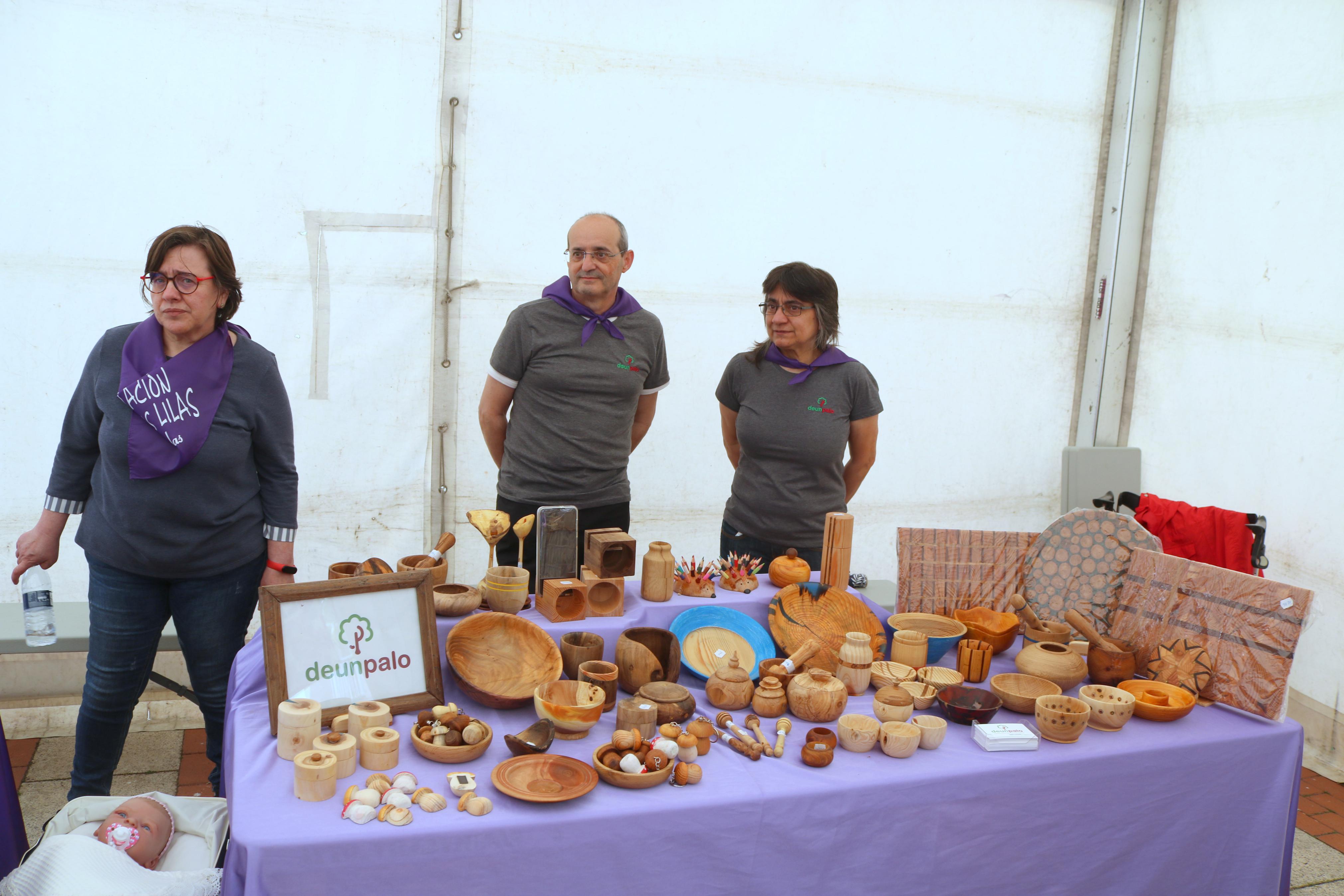 III Feria de &quot;Exaltación de las Lilas&quot; en Villaviudas