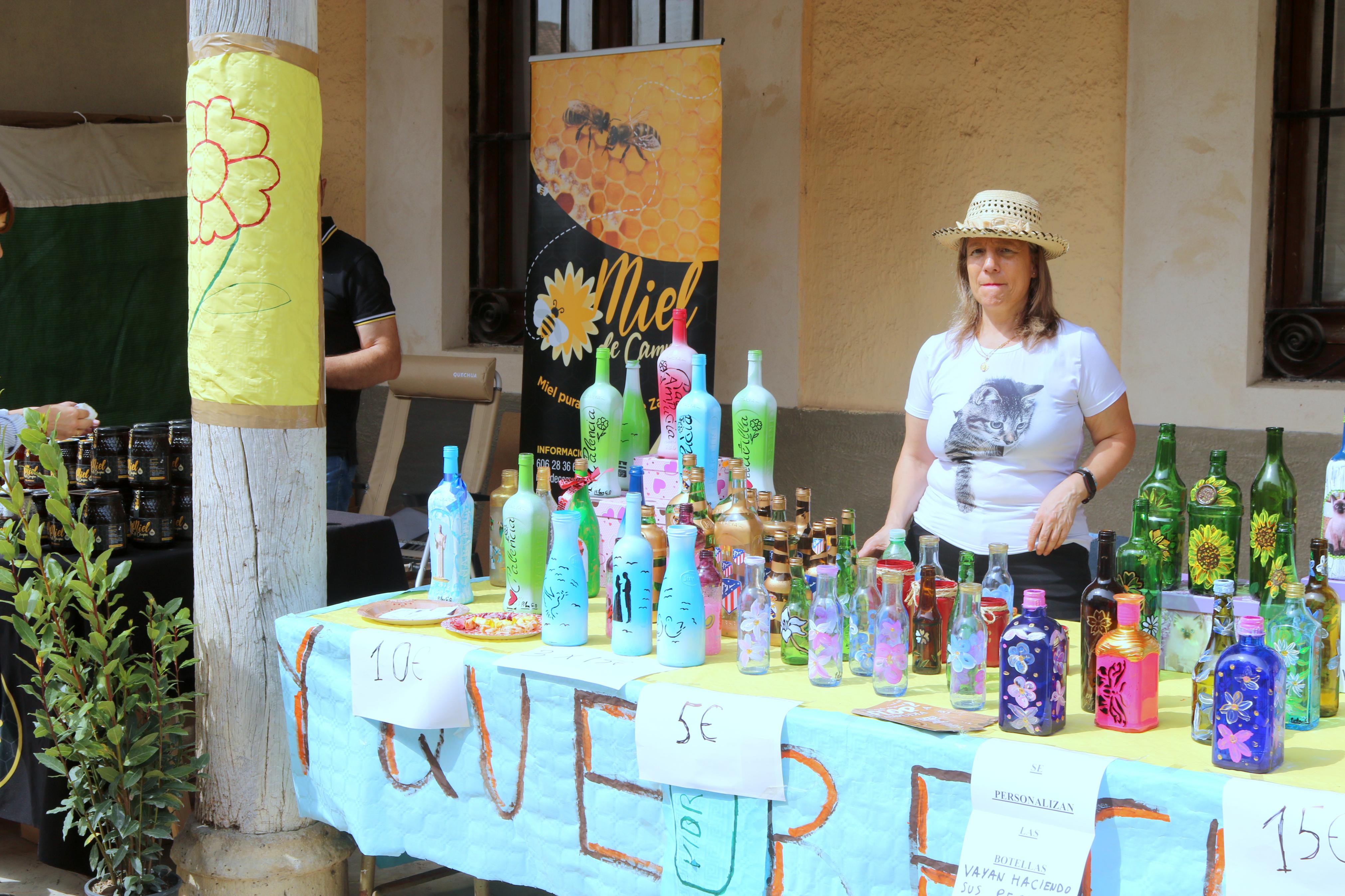 Ampudia celebra el XII Mercado Regional de la Flor