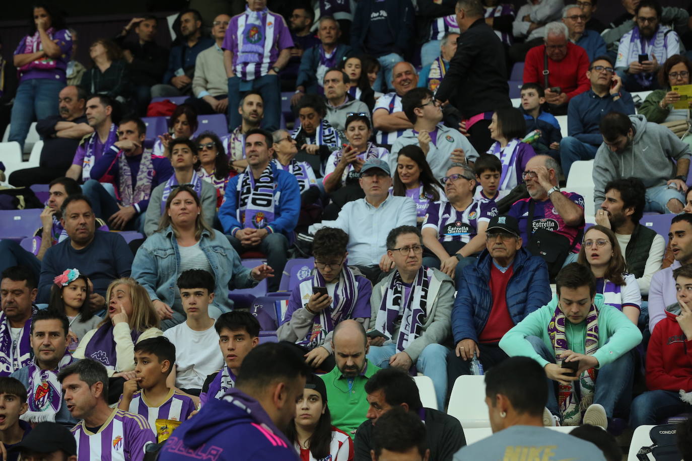 Búscate en la grada del Real Valladolid - Atlético de Madrid (1/3)