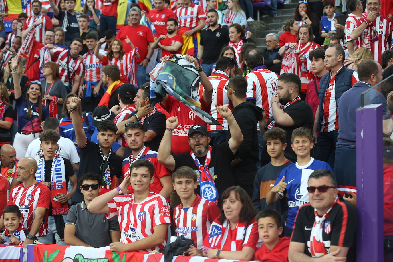 Búscate en la grada del Real Valladolid - Atlético de Madrid (2/3)