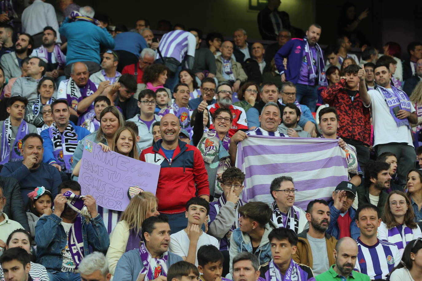 Búscate en la grada del Real Valladolid - Atlético de Madrid (2/3)