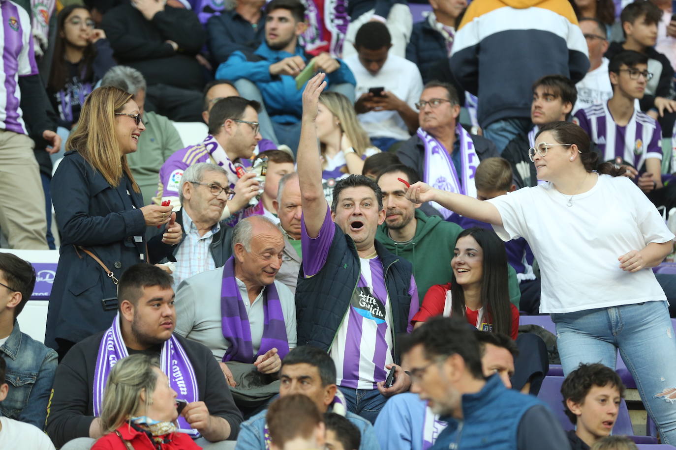 Búscate en la grada del Real Valladolid - Atlético de Madrid (3/3)