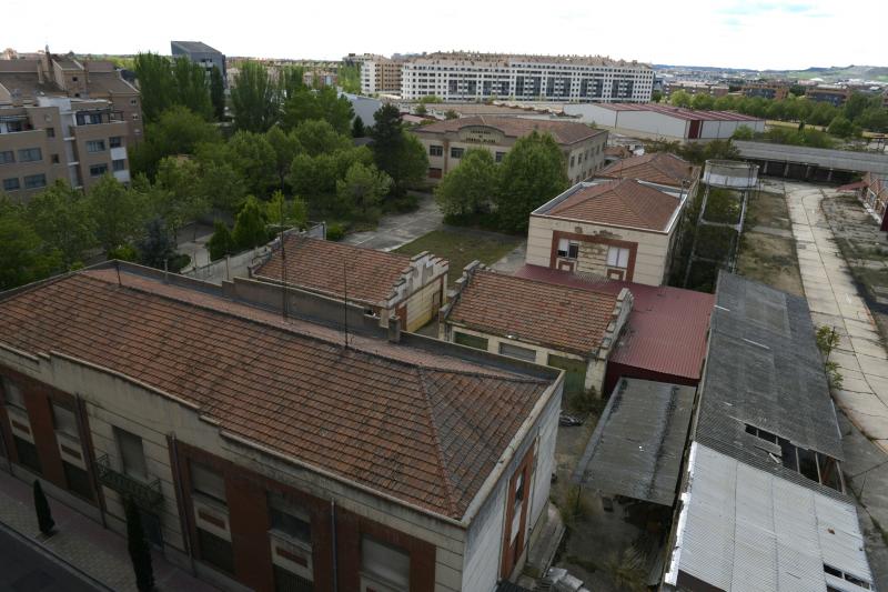 Terrenos del antiguo cuartel de La Rubia, junto a la carretera de Rueda.