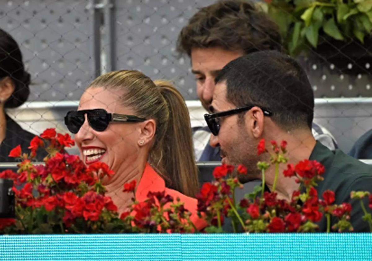 Miguel Ángel Silvestre y Anne Igartiburu en el Mutua Madrid Open de Tenis.