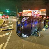 Una mujer trasladada al hospital tras un accidente en la avenida de Salamanca