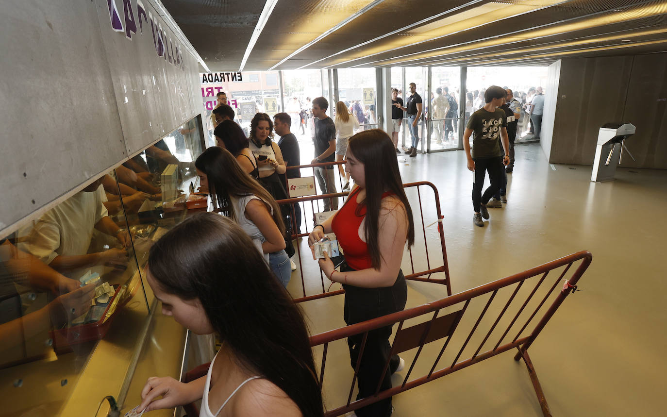 Venta de entradas de la fiesta de la ITA en La Balastera