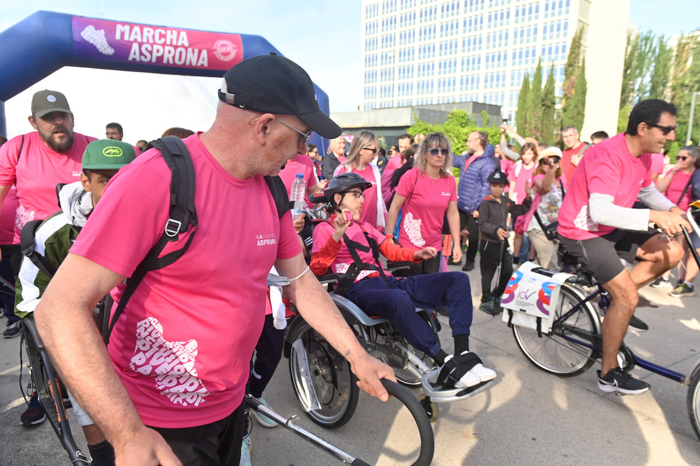 Fotografías de los andarines de la Marcha Asprona 2023 (1 de 1)