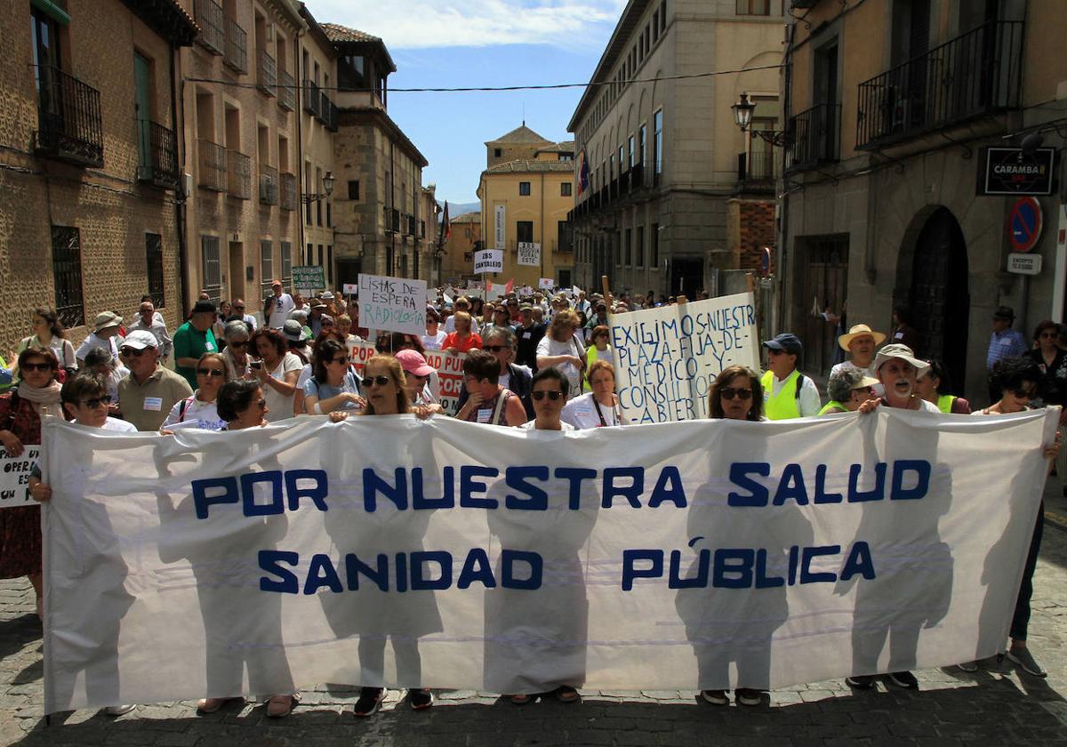 El «deterioro» de la sanidad empuja a los segovianos a las calles dos años después