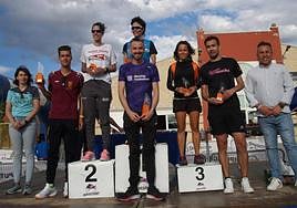 Podio de la prueba de los 10 kilómetros.