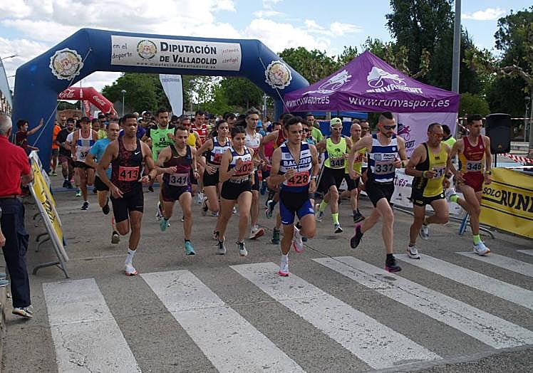 Imagen principal - Hugo Tardón y Ana Isabel Villanueva dominan en el II Gran Premio del Piñón