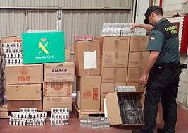 Operación anterior de la Guardia Civil de Segovia contra el contrabando de tabaco en una nave de Cuéllar.