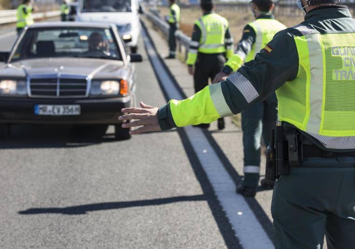 Controles de la Guardia Civil en la A-92