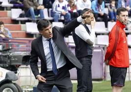 Mendilibar, en el estadio José Zorrilla como entrenador de Osasuna el 31 de marzo de 2013