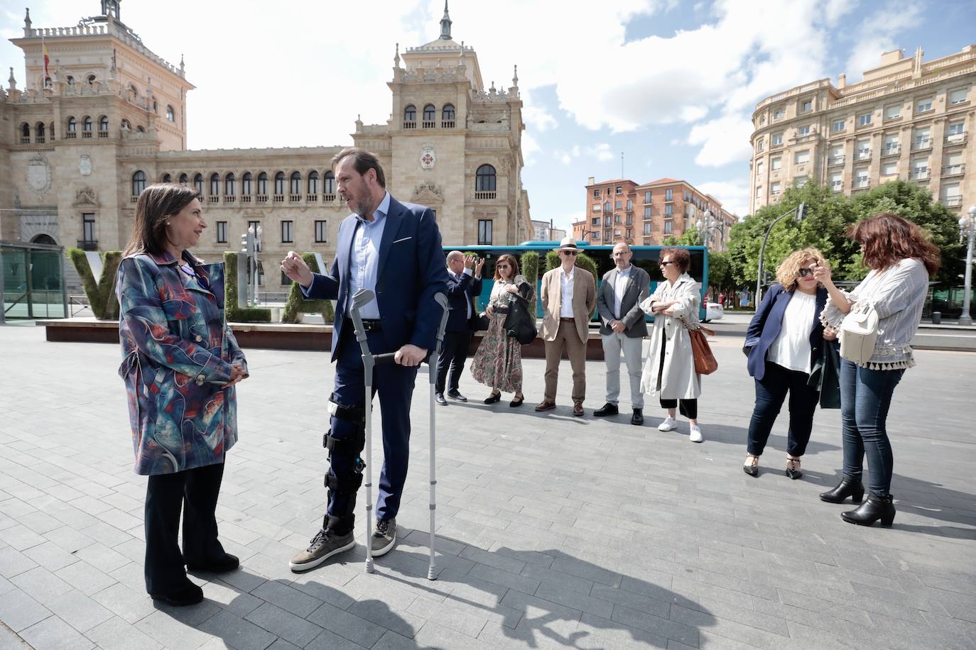 Imágenes de la visita de la ministra de Defensa a Valladolid