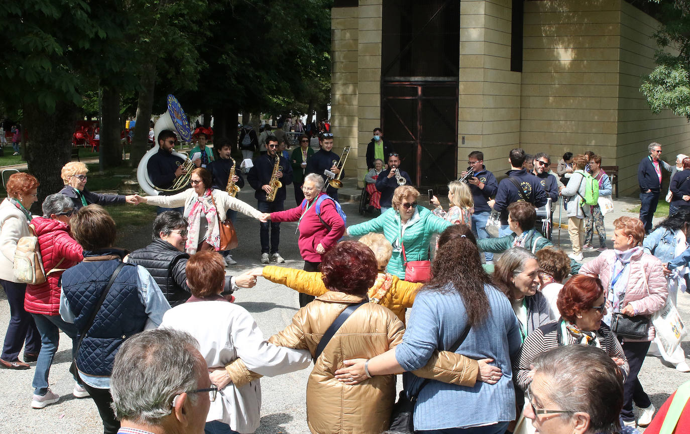 Fiesta de las Aulas Sociales y de Manualidades