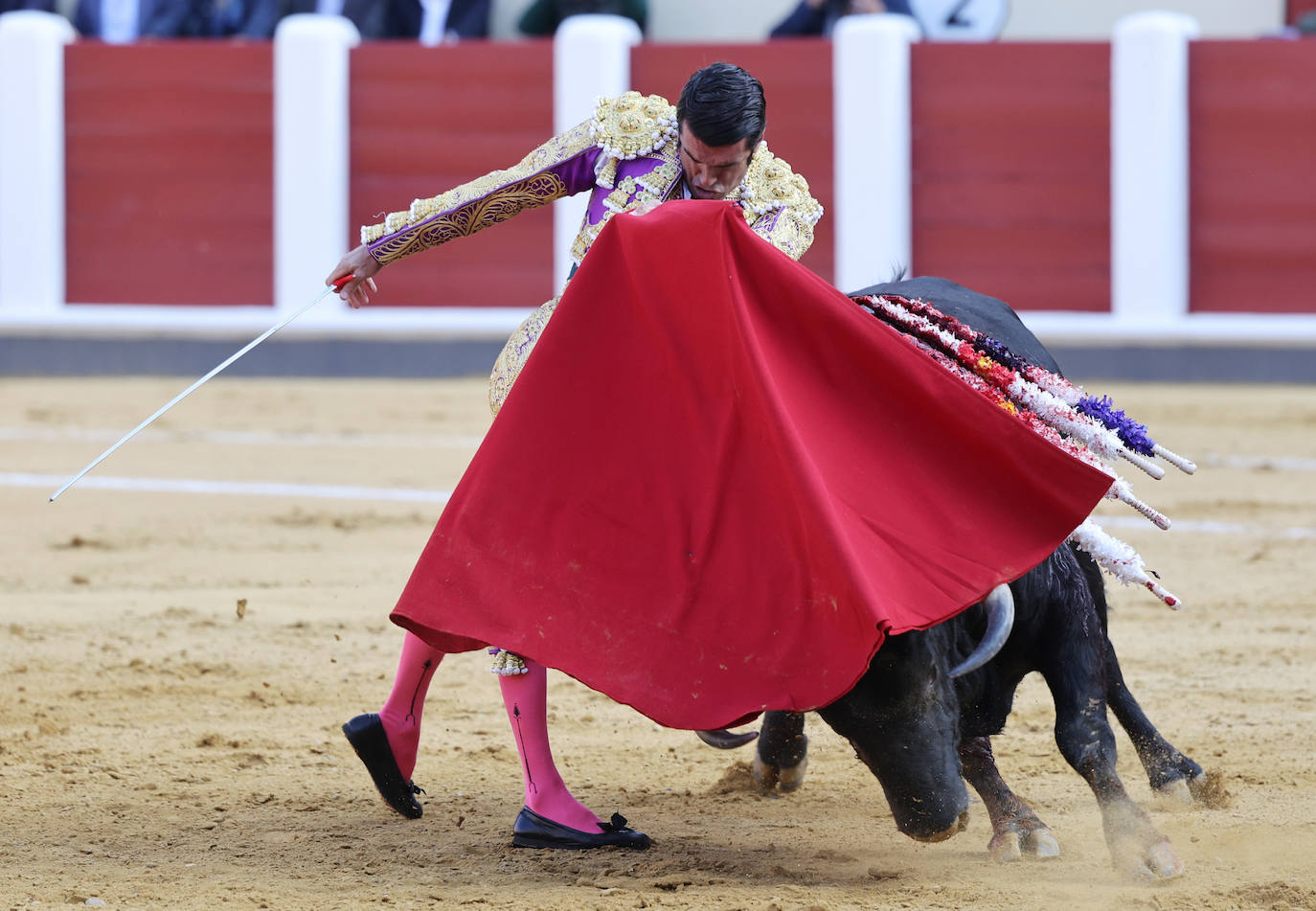 La corrida de toros de San Pedro Regalado, en imágenes