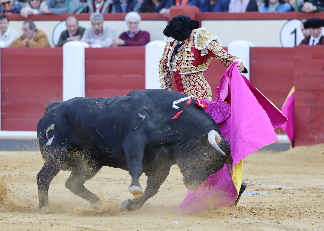 La corrida de toros de San Pedro Regalado, en imágenes