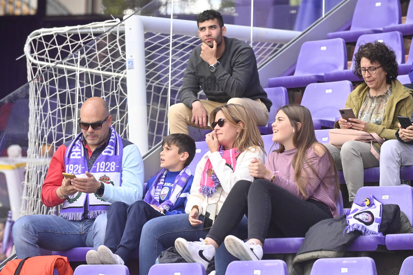 Búscate en la grada del José Zorrilla (1/5)