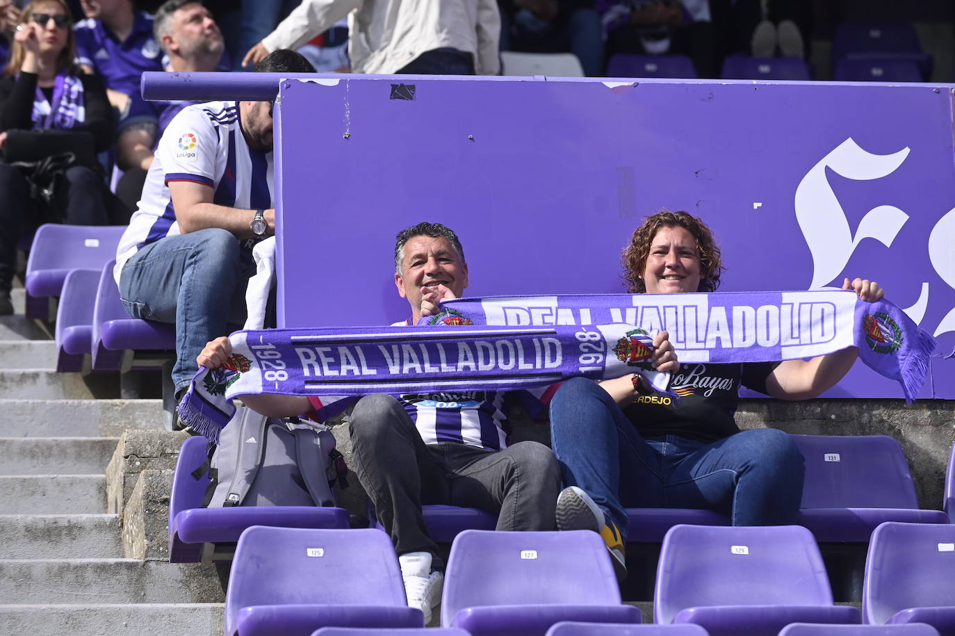 Búscate en la grada del José Zorrilla (4/5)