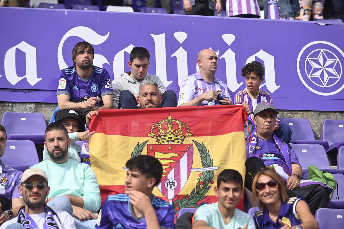 Búscate en la grada del José Zorrilla (4/5)