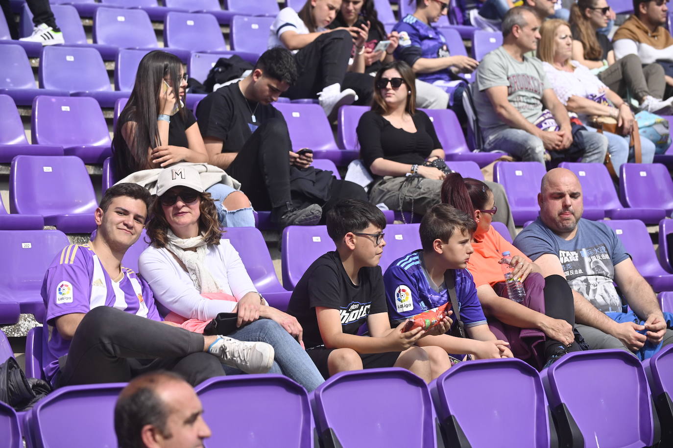 Búscate en la grada del José Zorrilla (5/5)