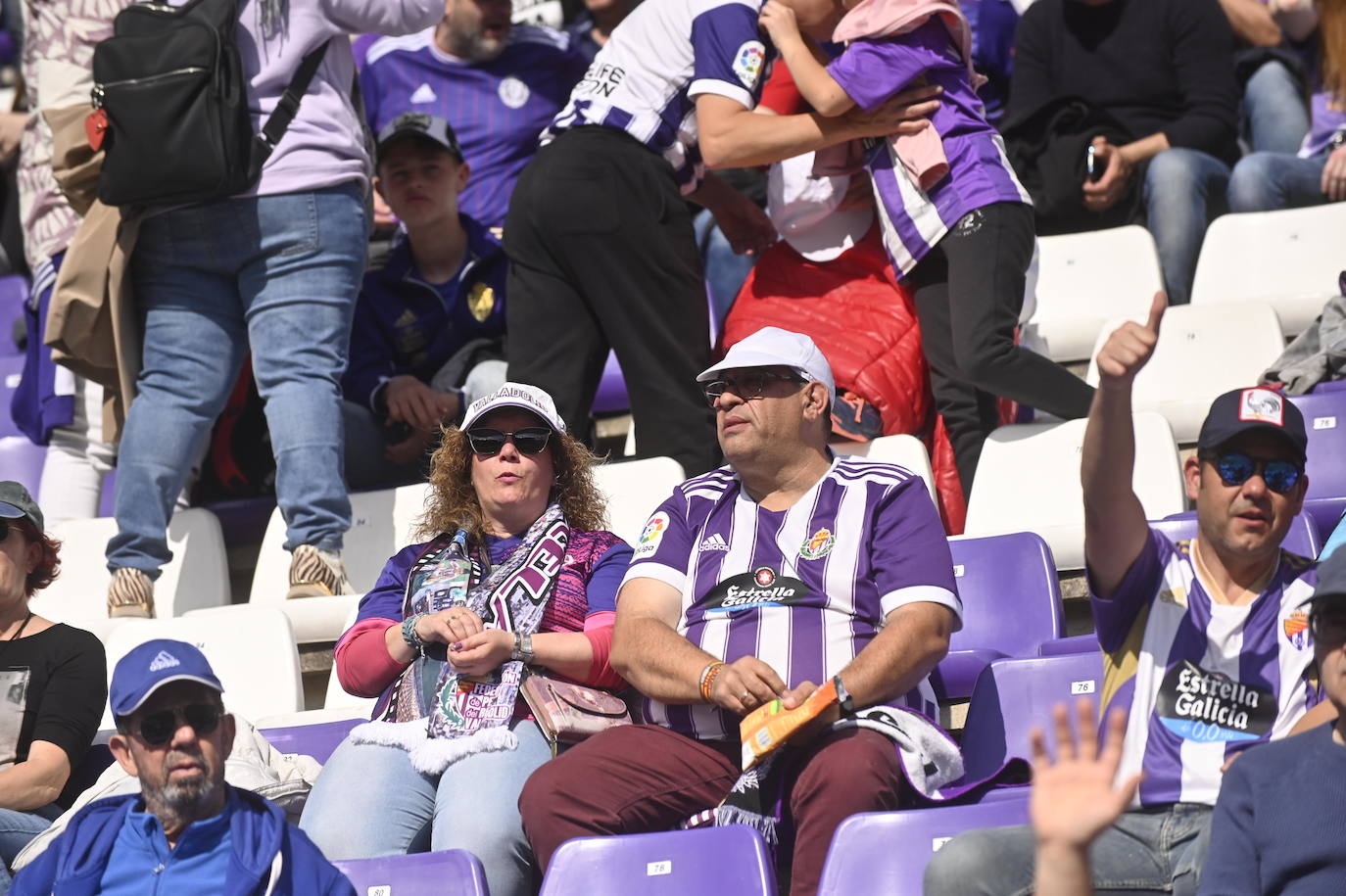 Búscate en la grada del José Zorrilla (1/5)