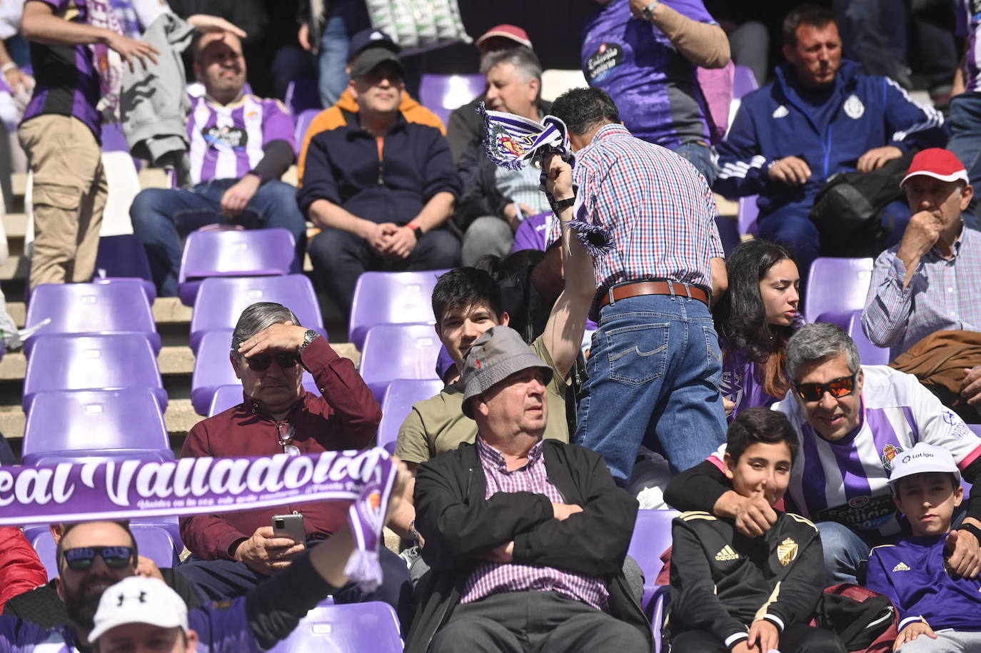 Búscate en la grada del José Zorrilla (2/5)