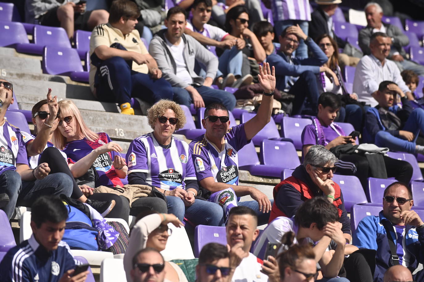 Búscate en la grada del José Zorrilla (3/5)