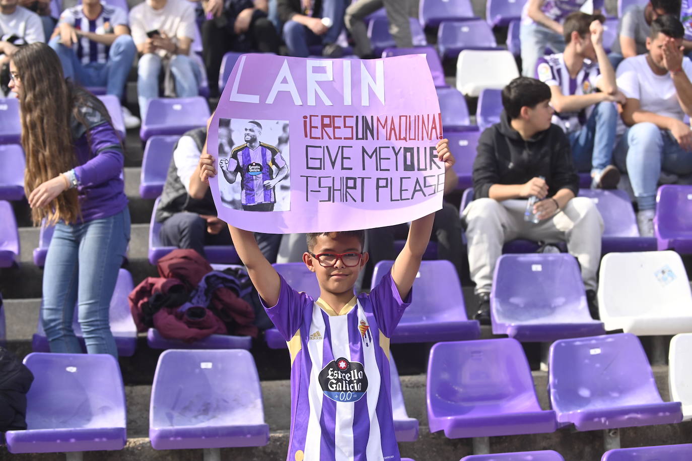 Búscate en la grada del José Zorrilla (3/5)