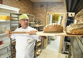 Javier, panadero de La tahona de Chari.