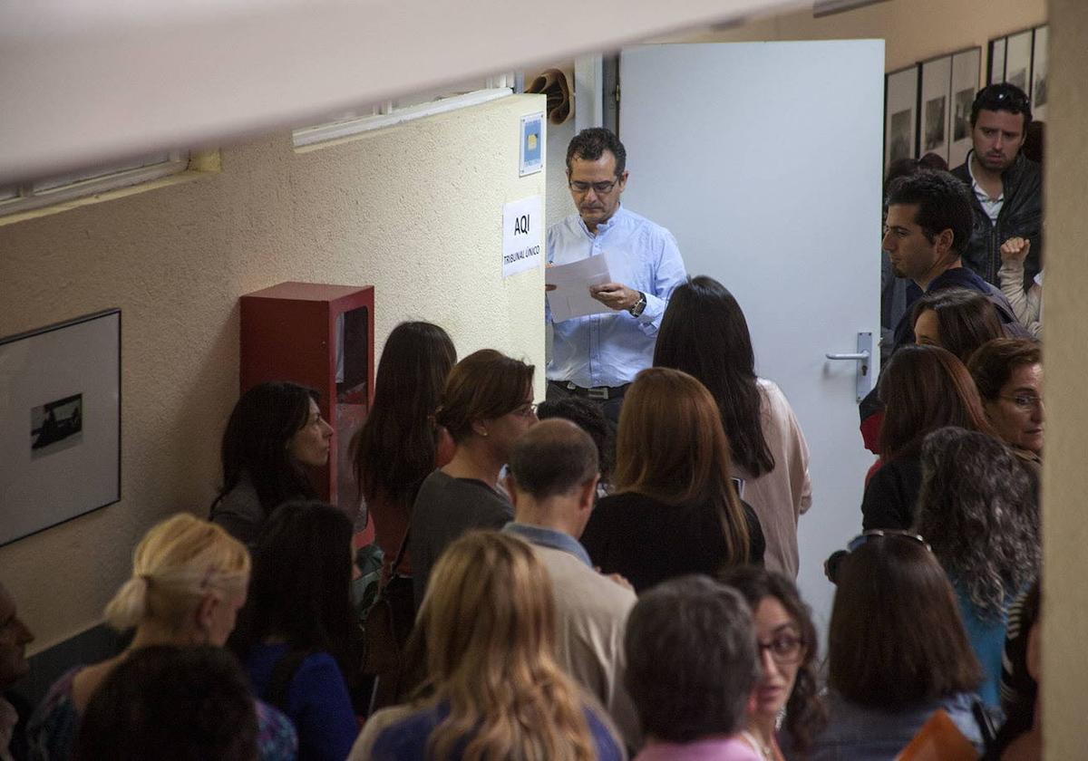 Imagen de archivo de unas oposiciones a Secundaria celebradas en Castilla y León.