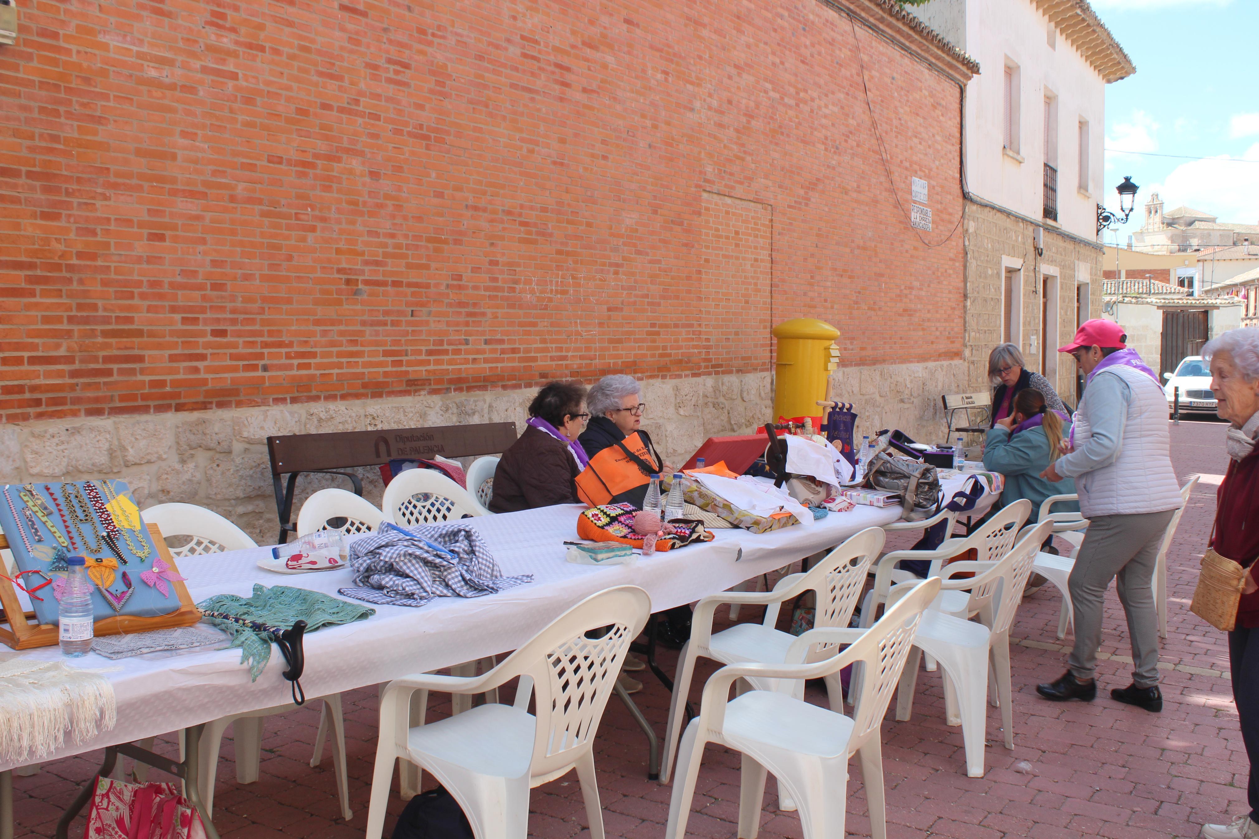 Baltanás presume de artesanía textil