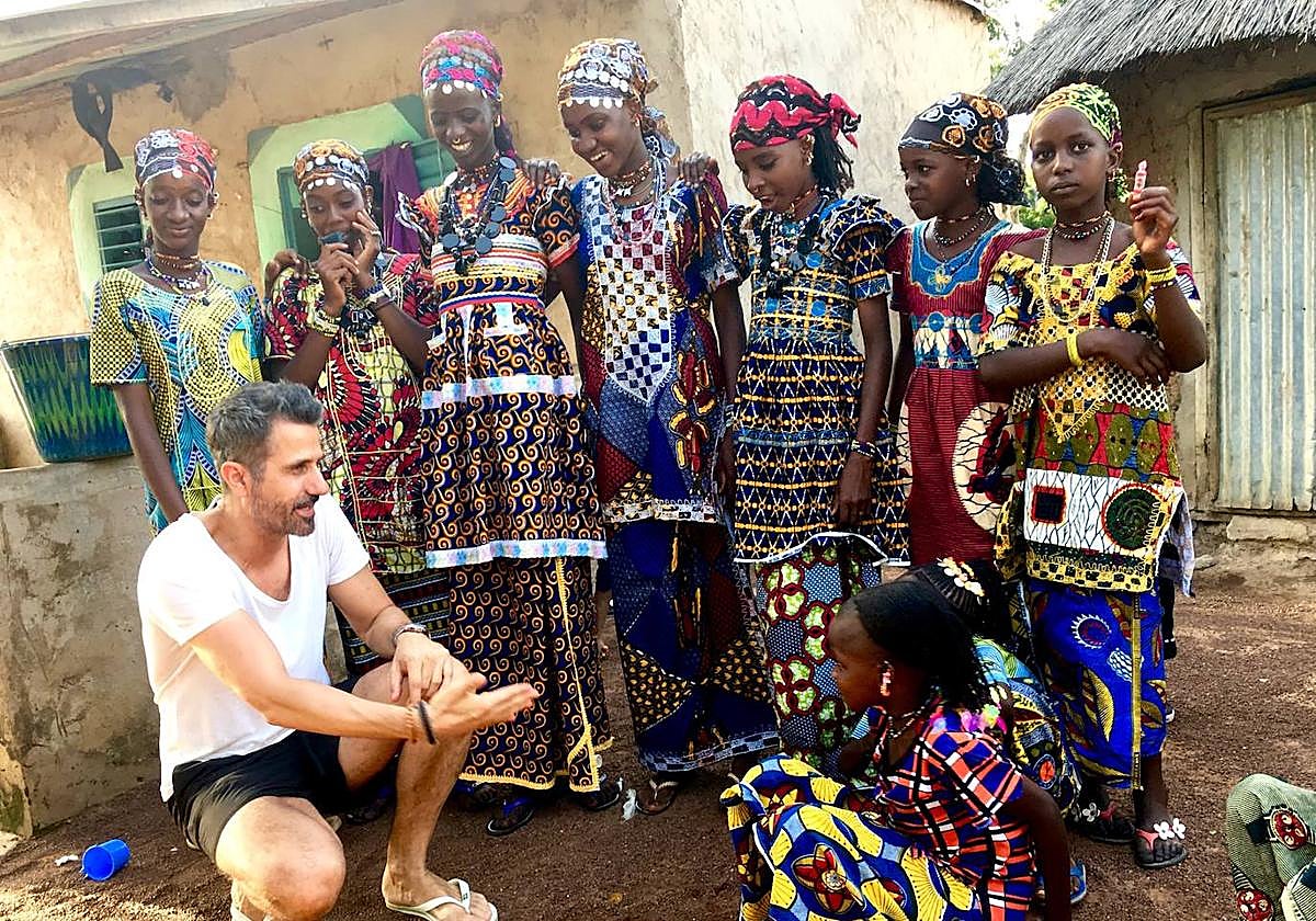 Christian Dehugo, durante el rodaje de 'Maaté. La mamá de África'.