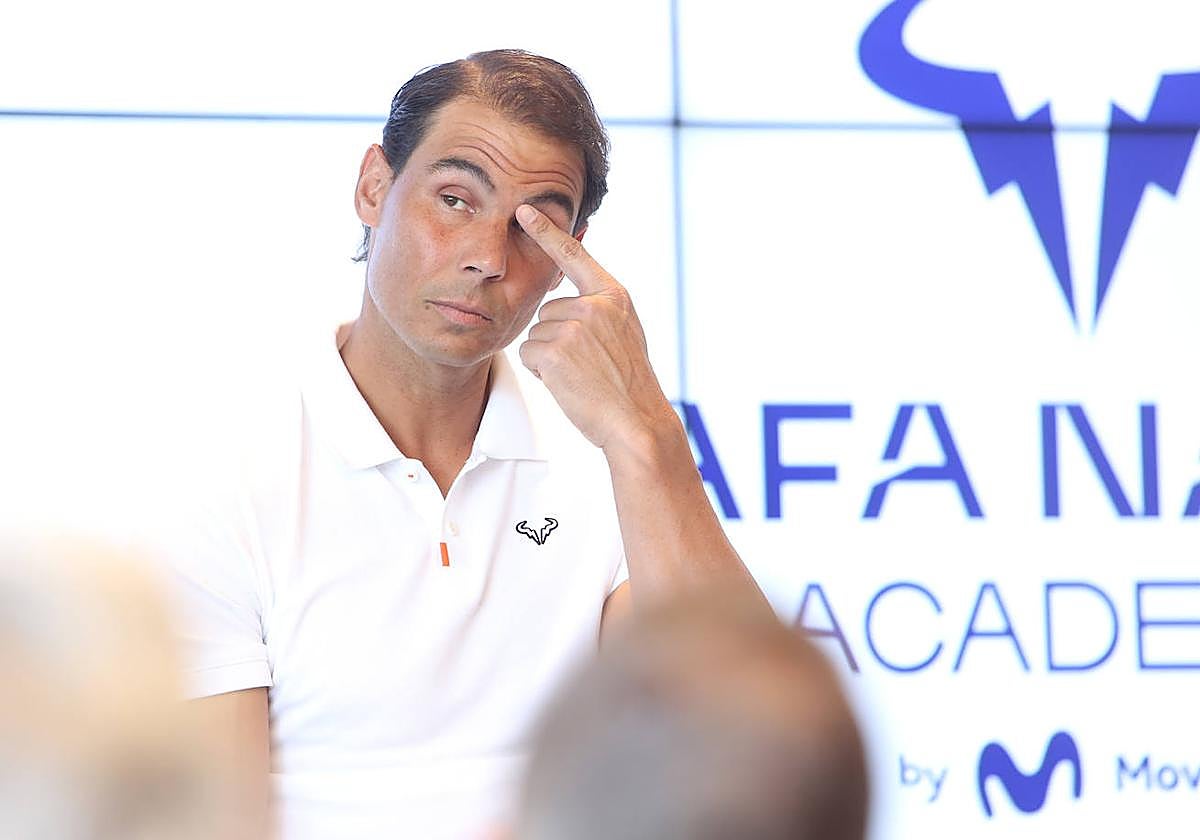 Rafael Nadal durante la rueda de prensa en la que confirmó que no acudirá al Roland Garros.