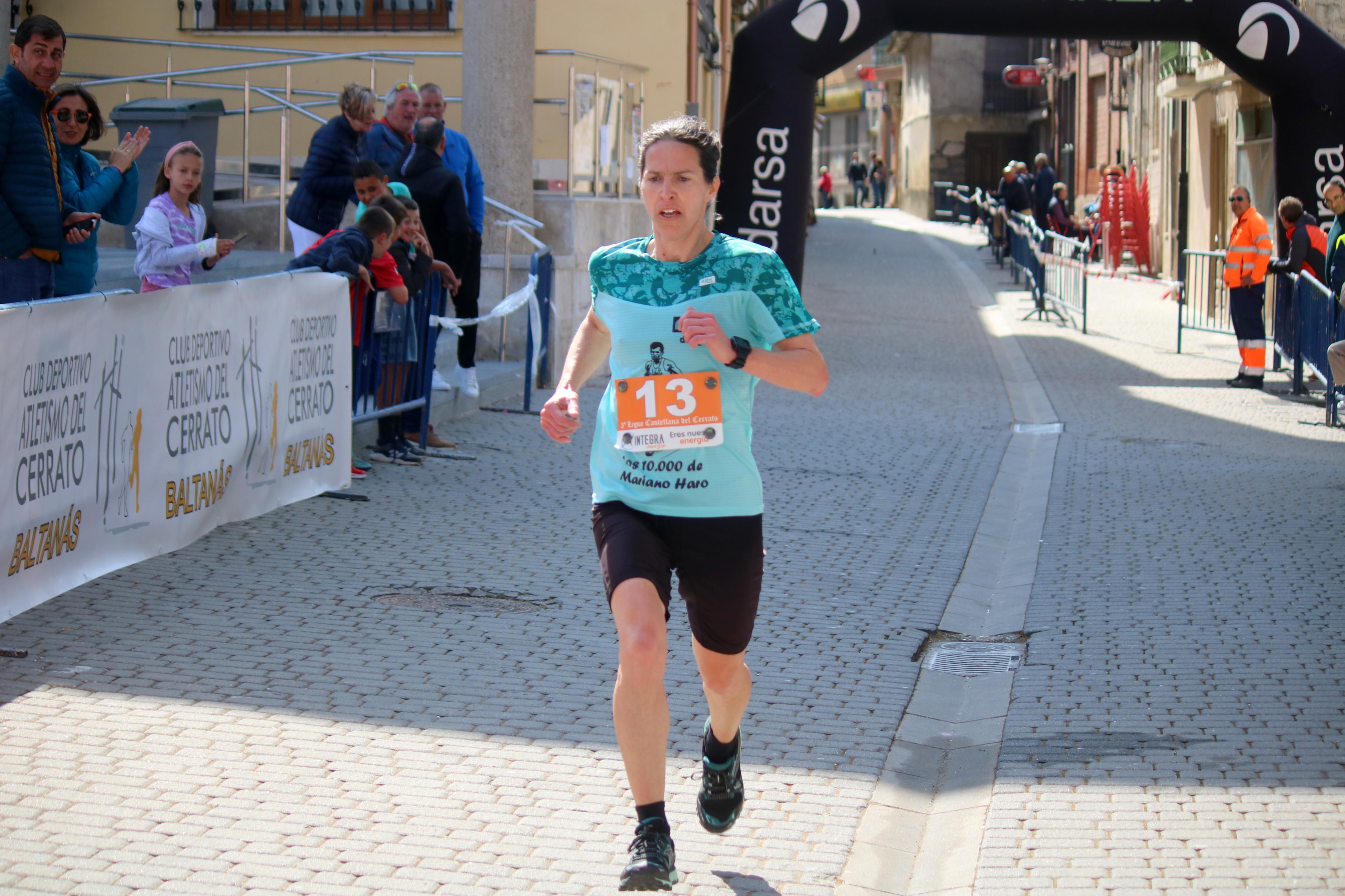 Pablo Marcos y Alicia Diago, vencedores de la IV Legua Castellana del Cerrato